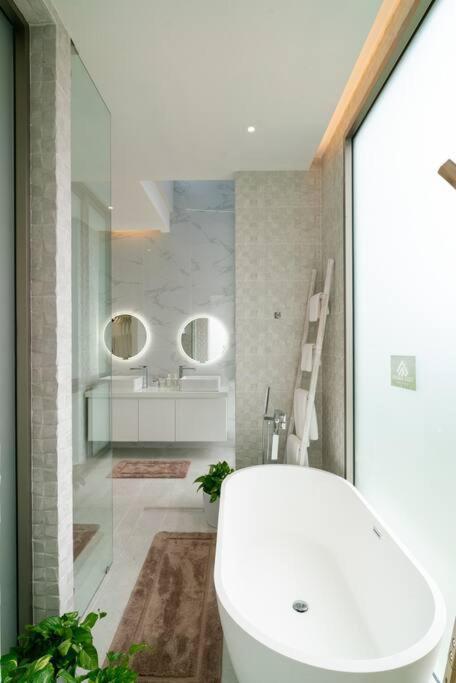 The Residence By Andaman Villa Phuket Ngoại thất bức ảnh