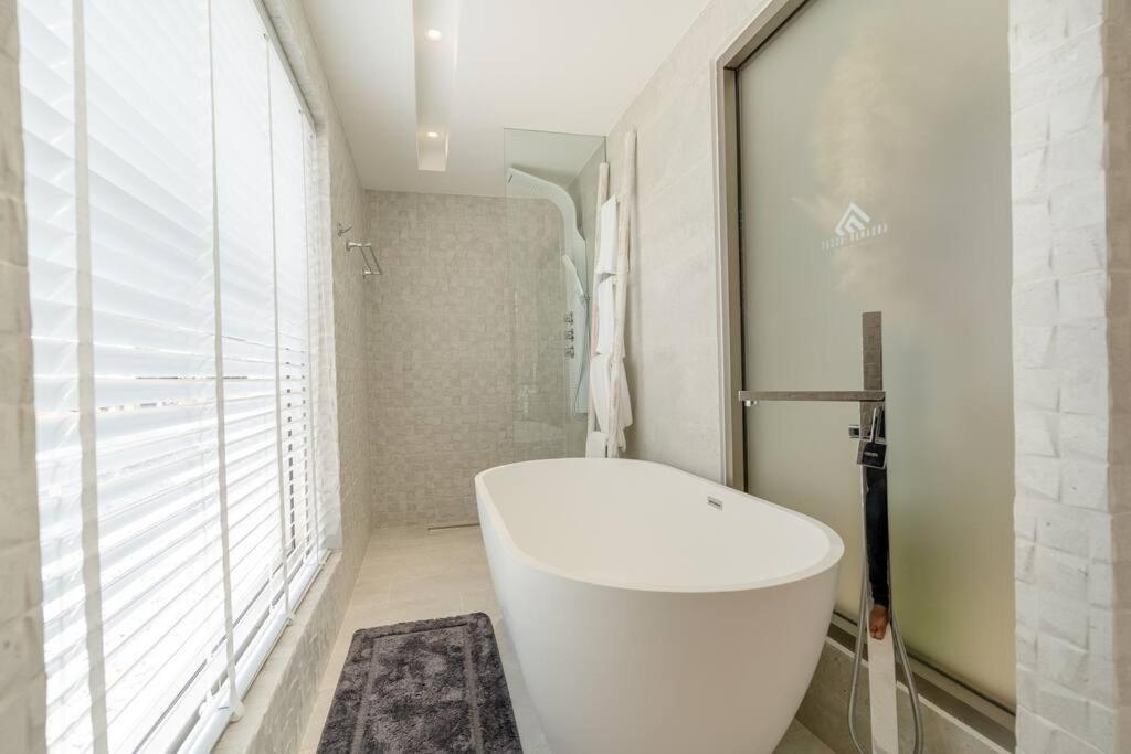 The Residence By Andaman Villa Phuket Ngoại thất bức ảnh